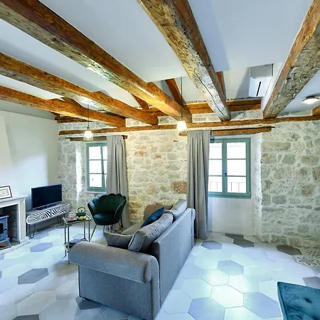 Casa Arancin 아파트
