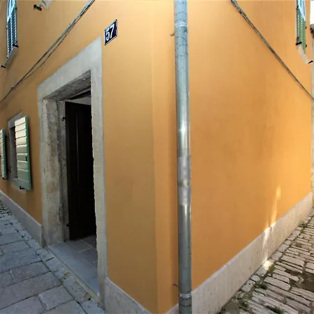 Apartament Casa Arancin *